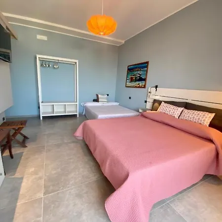 Oltremare Rooms * Vasto